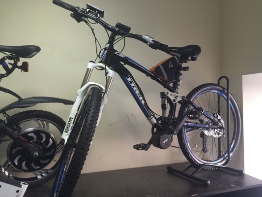 Электровелосипед El-velo street power 750W 48V12A Электровелосипед El-velo street power 750W 48V12A